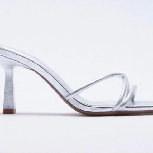 ZARA Beautiful Metallic Silver Slip On Front Strap Stiletto🔥🔥🔥 - Picture 5 of 12
